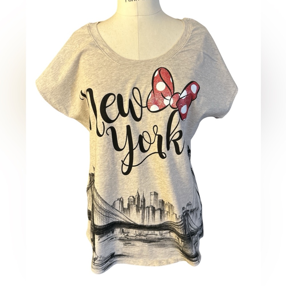 Disney New York Collection Women's Graphic Tee, Heather Gray, Size 2XL